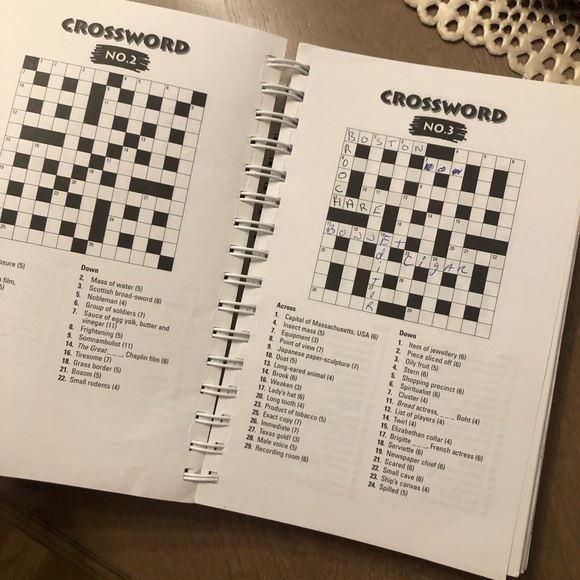 Quick Crossword Puzzles Activity Mind Brain Practice Hobby Game Spiral Note Book - Picture 3 of 6